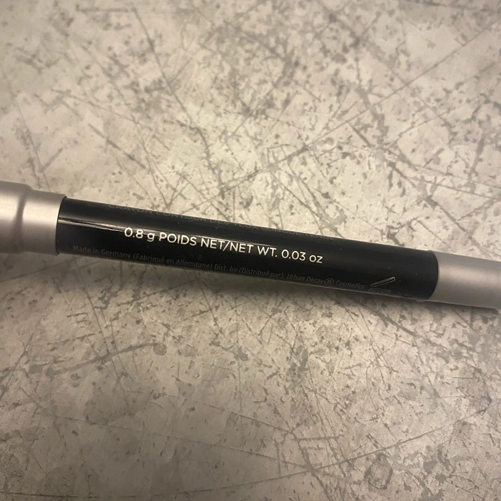 Urban decay glide in eyeliner in black